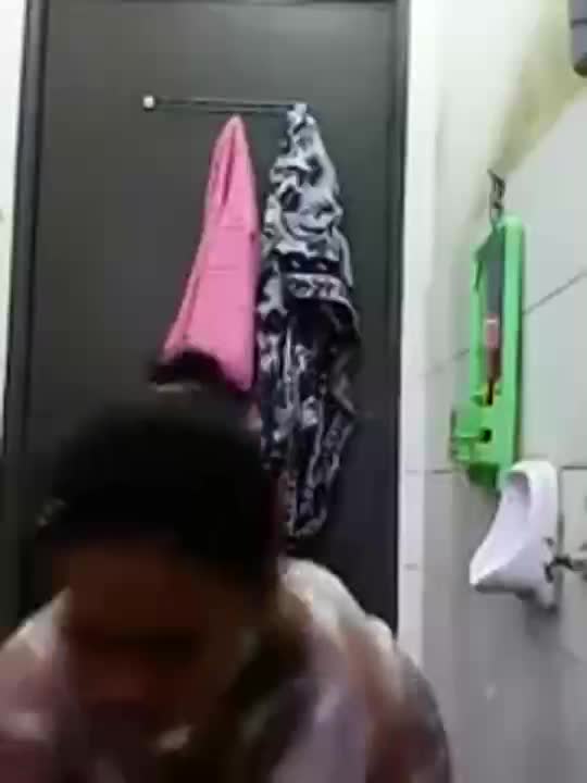 Video Abg Bathfie